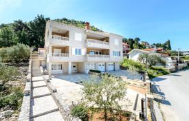 15 pièces maison en ville 484 m² en Dubrovnik Neretva County, Croatie. 1,900,000 €