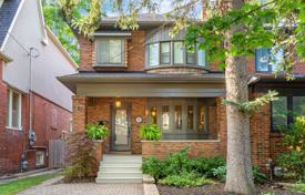 3 pièces maison en ville en York, Canada. C$1,762,000