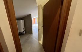 5 pièces appartement 108 m² à Porat, Croatie. 260,000 €