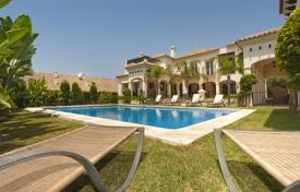 6 pièces villa à Marbella, Espagne. 8,600 € par semaine