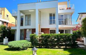 4 pièces villa 200 m² à Kemer, Turquie. $596,000