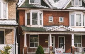 Maison mitoyenne – Broadview Avenue, Toronto, Ontario,  Canada. C$1,628,000