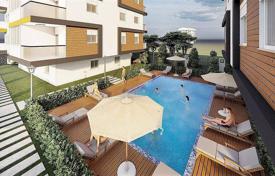 Immeubles Dans Un Résidence avec Piscine d'Antalya. $164,000