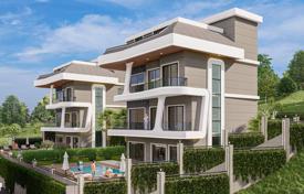 Villas Individuelles Luxueuses Vue Mer et Ville à Alanya. 975,000 €