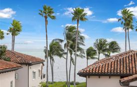 Copropriété – Fisher Island Drive, Miami Beach, Floride,  Etats-Unis. $3,890,000