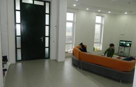7 pièces maison en ville 402 m² à Tbilissi (ville), Géorgie. $220,000