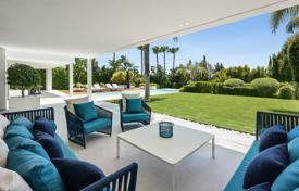 4 pièces villa 329 m² à Marbella, Espagne. 4,950,000 €