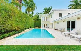Villa – Miami Beach, Floride, Etats-Unis. $3,250,000