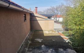 3 pièces maison en ville 280 m² à Malinska, Croatie. 599,000 €