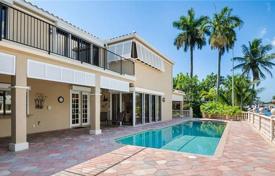 8 pièces villa 702 m² à Fort Lauderdale, Etats-Unis. $3,295,000