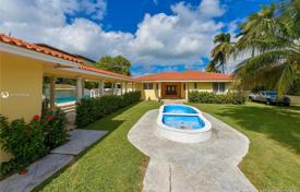Villa – Miami Beach, Floride, Etats-Unis. $10,800,000