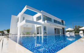 Villa – Ayia Napa, Famagouste, Chypre. 3,450 € par semaine