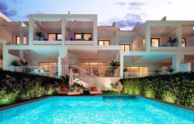 Maison mitoyenne – Manilva, Andalousie, Espagne. 459,000 €