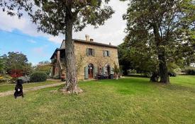 Villa – Sarteano, Toscane, Italie. 1,000,000 €