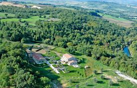 Villa – Manciano, Toscane, Italie. 2,100,000 €