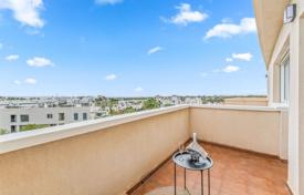 Appartement – Orihuela, Alicante, Valence,  Espagne. 170,000 €