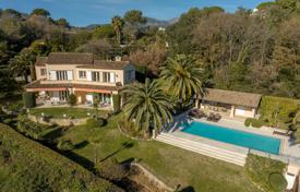 Villa – La Colle-sur-Loup, Côte d'Azur, France. 2,495,000 €