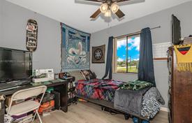 Maison en ville – North Lauderdale, Broward, Floride,  Etats-Unis. $465,000