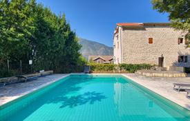 Appartement – Dobrota, Kotor, Monténégro. 299,000 €
