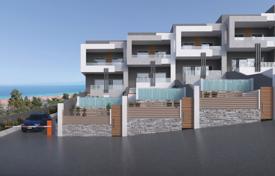 3 pièces maison en ville 163 m² à Polychrono, Grèce. 610,000 €