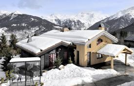 Chalet – Courchevel, Savoie, Auvergne-Rhône-Alpes,  France. 13,000 € par semaine