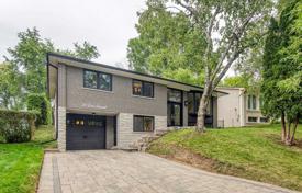 Maison en ville – North York, Toronto, Ontario,  Canada. C$1,611,000