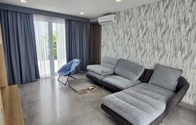 5 pièces villa 650 m² en Pattaya, Thaïlande. $444,000