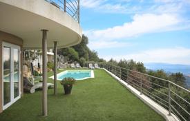 Villa – Cabris, Côte d'Azur, France. 1,290,000 €