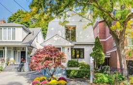 3 pièces maison en ville à Old Toronto, Canada. C$2,004,000