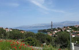 Terrain – Splitska, Comté de Split-Dalmatie, Croatie. 90,000 €