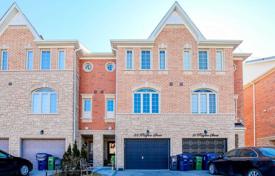 4 pièces maison mitoyenne à Scarborough, Canada. C$1,068,000