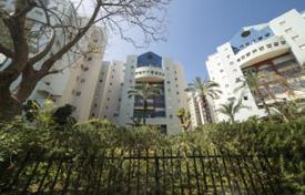 Appartement – Netanya, Center District, Israël. $568,000