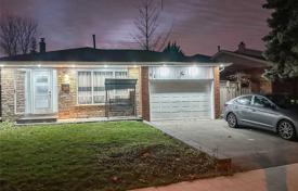 Maison en ville – Scarborough, Toronto, Ontario,  Canada. C$1,882,000