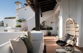 Appartement – Estepona, Andalousie, Espagne. 1,995,000 €