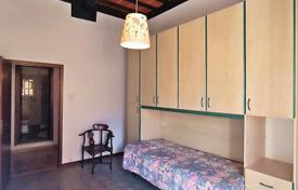 5 pièces appartement 358 m² en San Gimignano, Italie. 685,000 €