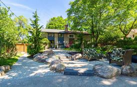 Maison mitoyenne – North York, Toronto, Ontario,  Canada. 1,130,000 €