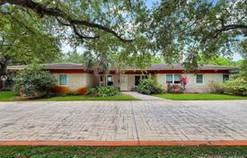 Villa – Pinecrest, Floride, Etats-Unis. $1,399,000