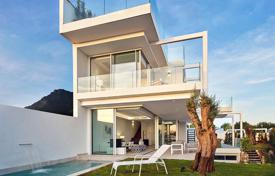 Villa – Marbella, Andalousie, Espagne. $1,812,000