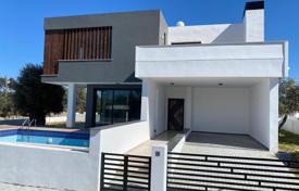 Villa – Girne, Chypre du Nord, Chypre. 252,000 €