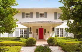 Villa – Coral Gables, Floride, Etats-Unis. $2,700,000
