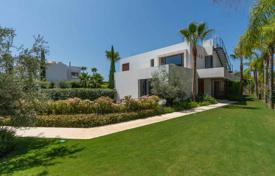 Villa – Nueva Andalucia, Marbella, Andalousie,  Espagne. 3,495,000 €