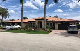Villa – Fort Lauderdale, Floride, Etats-Unis. 4,046,000 €