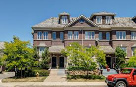 Maison mitoyenne – Etobicoke, Toronto, Ontario,  Canada. C$1,479,000