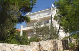Maison en ville – Solta, Comté de Split-Dalmatie, Croatie. 1,200,000 €