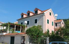 Maison de campagne – Herceg Novi (ville), Herceg-Novi, Monténégro. 1,400,000 €