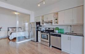 Appartement – East York, Toronto, Ontario,  Canada. C$725,000