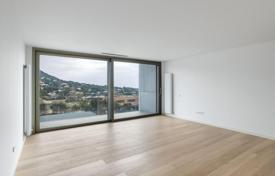 Maison en ville 625 m² à Cabrils, Espagne. 235,000 €