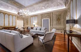 8 pièces appartement 210 m² à Florence, Italie. 3,100,000 €