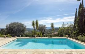 Villa – Chateauneuf-Grasse, Côte d'Azur, France. 1,290,000 €