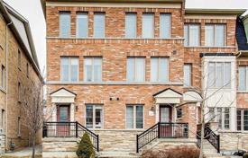 Maison mitoyenne – Scarborough, Toronto, Ontario,  Canada. C$1,036,000